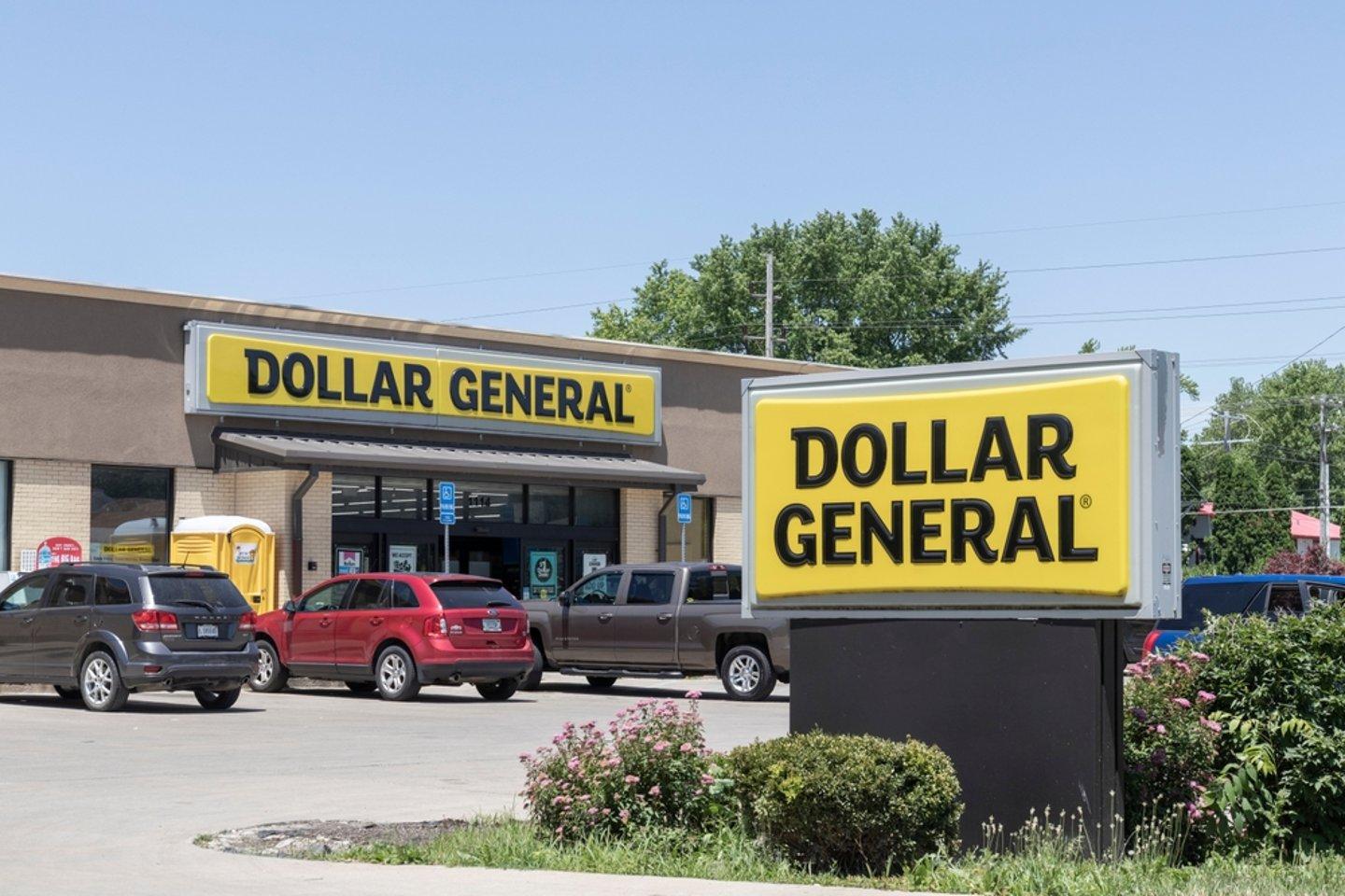 Dollar General Storefront